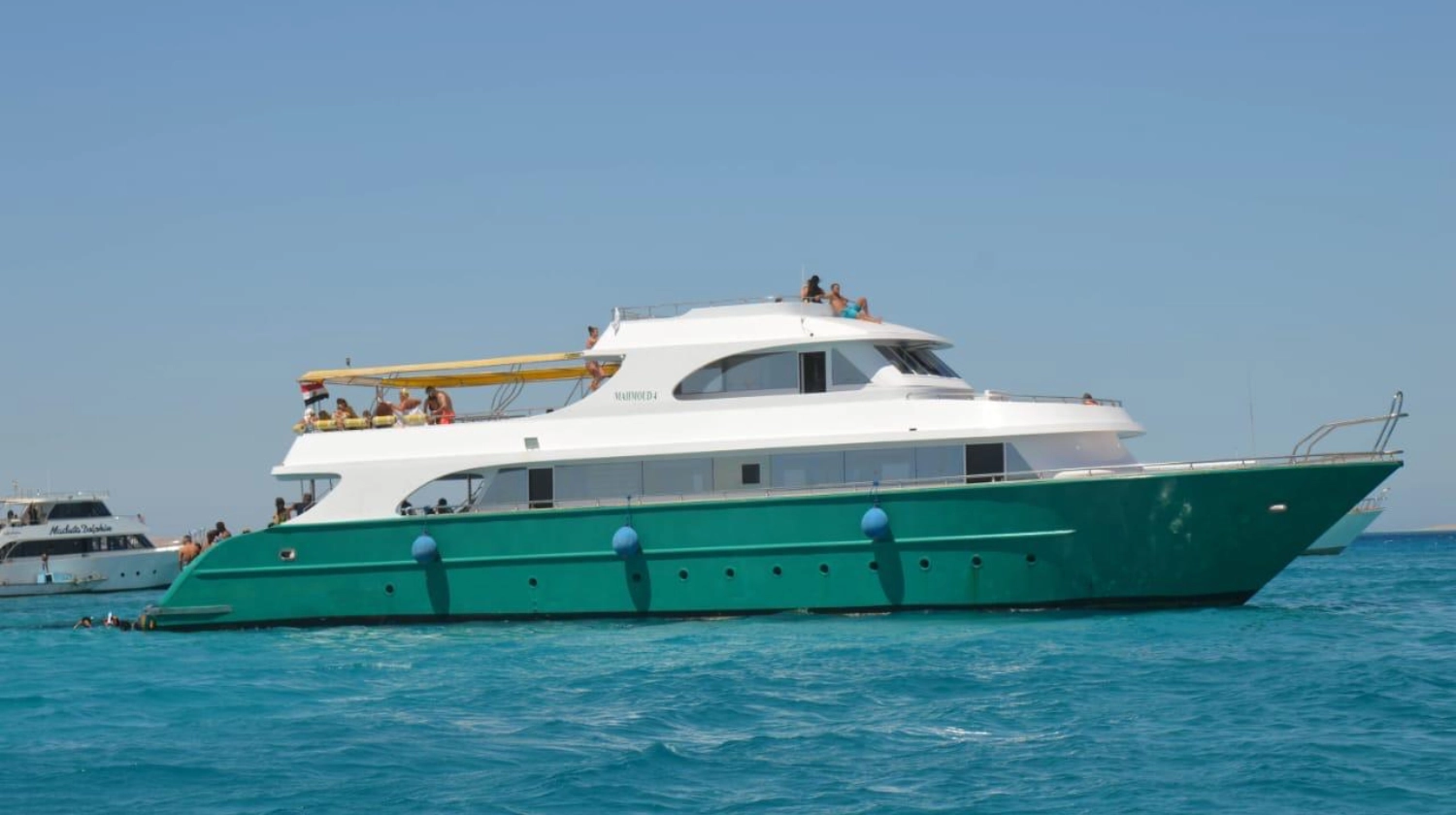 Hurghada : Excursion en bateau sur l'île Paradise avec plongée en apnée et déjeuner