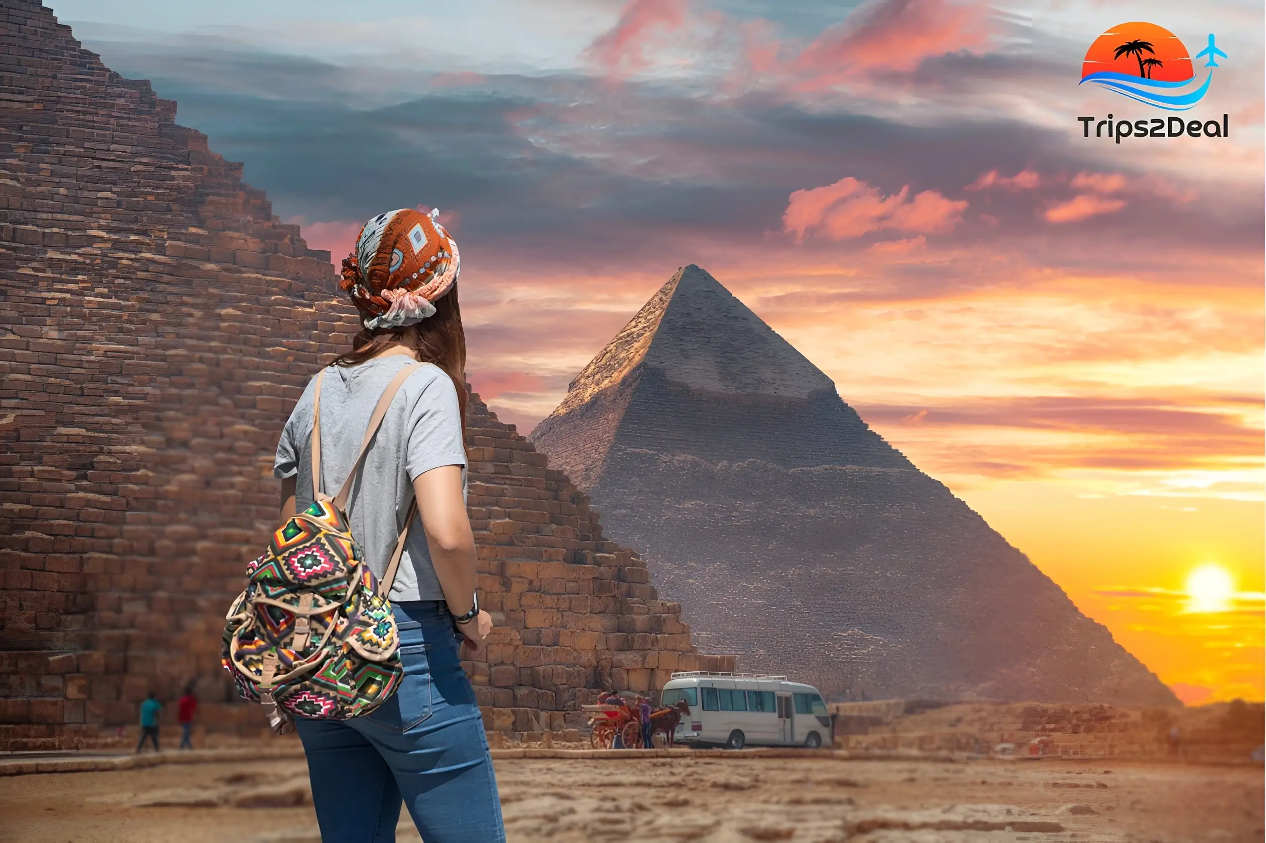 Pyramids Tour in Cairo for Half a Day