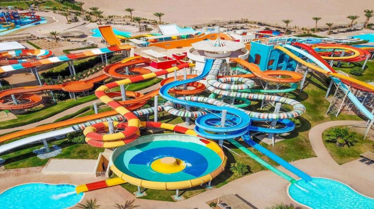 Hurghada Jungle Aqua Park Tickets, Transfer und Mittagessen