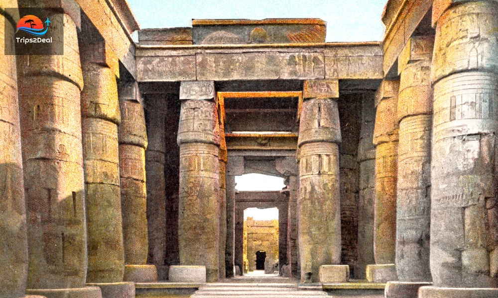 inside view of karnak temple