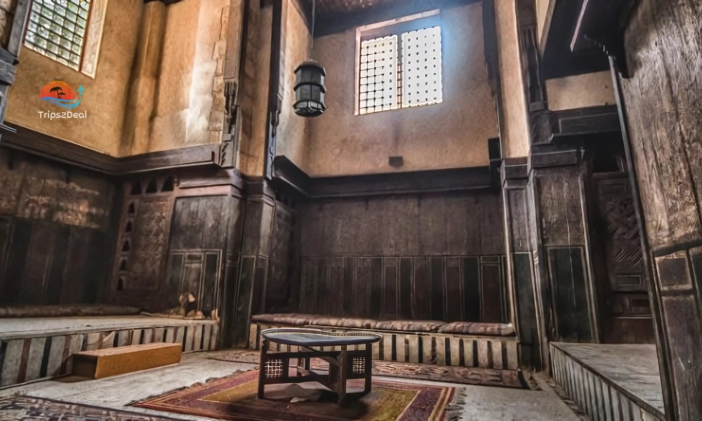 Bayt Al-Suhaymi House inner